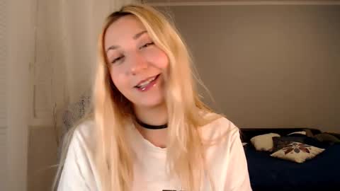 Amelia online show from December 21, 5:28 pm