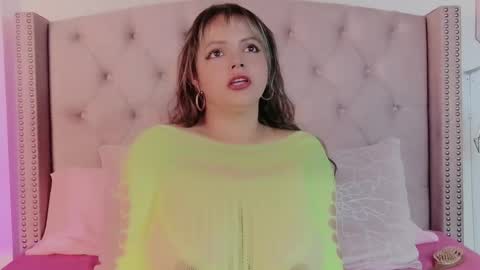 victoria_cherry_ online show from February 10, 11:24 am