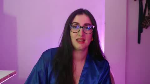 Victoria online show from December 22, 8:23 pm