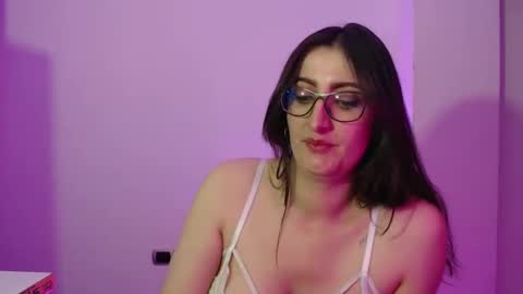 Victoria online show from March 11, 8:42 pm