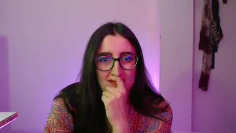 Victoria online show from October 11, 10:34 pm