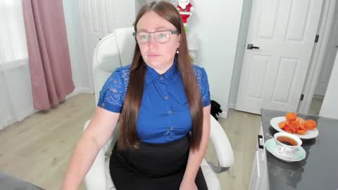 Ukrainian-woman online show from December 16, 3:11 pm