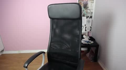 viktoria_lovely online show from October 30, 9:00 am