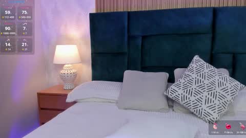 Violet online show from September 19, 6:51 pm