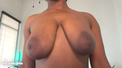 Fantasy Black Girl online show from February 13, 10:22 pm