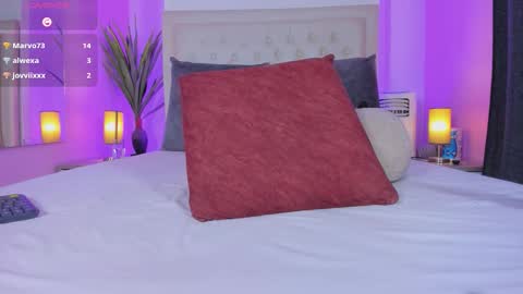 Sofi online show from February 18, 11:26 pm