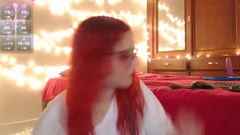 Snapshot of violetabitch chatting on December 11, 6:04 am Violetta Morningstar online show from December 11, 6:04 am