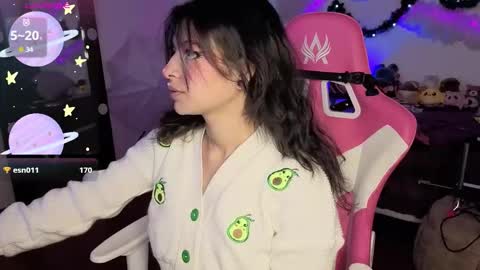   online show from December 22, 7:06 pm