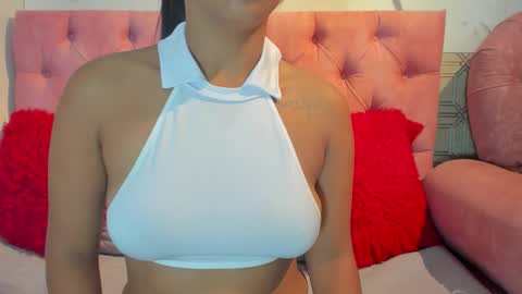 violett  rousee online show from November 27, 3:59 pm