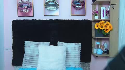 Violeta froz online show from October 10, 8:03 pm