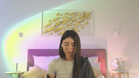 violetta_finch online show from October 18, 10:29 am