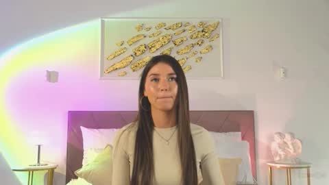 violetta_finch online show from September 25, 1:32 pm