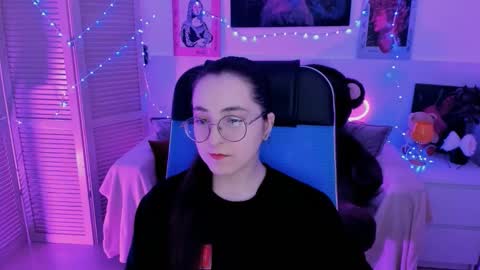 your love online show from September 13, 5:04 am