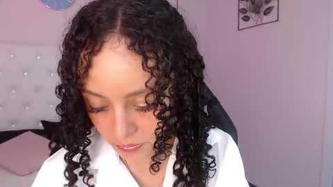 Vivi online show from October 12, 4:48 am