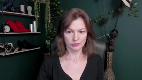 Vivian online show from March 10, 7:00 am