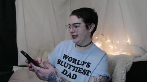 VIXIN online show from February 22, 5:31 pm