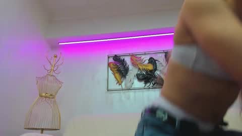 von_dee online show from November 21, 7:54 am