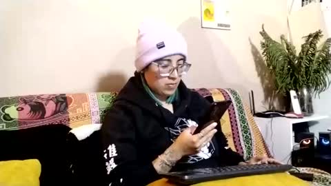 Waningrose  Lu online show from September 27, 10:28 pm