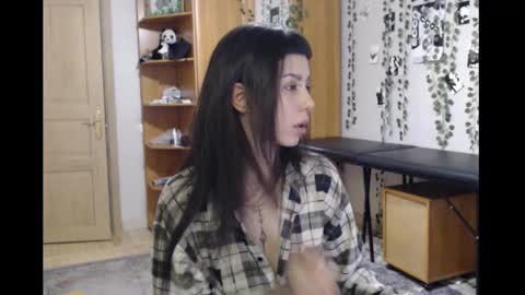 Mina online show from February 26, 3:44 pm