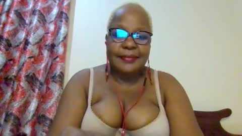 weaverbird25 online show from March 3, 10:16 pm