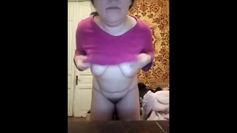 Snapshot of webgirl2 chatting on October 25, 3:08 pm Marina online show from October 25, 3:08 pm