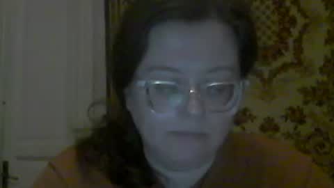 Snapshot of webgirl2 chatting on October 20, 8:56 pm Marina online show from October 20, 8:56 pm