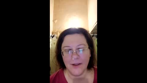 Snapshot of webgirl2 chatting on February 3, 12:15 am Marina online show from February 3, 12:15 am