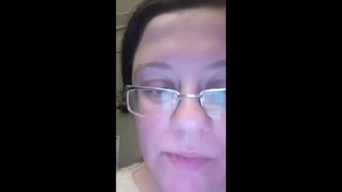 Snapshot of webgirl2 chatting on January 17, 9:39 pm Marina online show from January 17, 9:39 pm