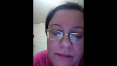 Snapshot of webgirl2 chatting on February 15, 12:04 am Marina online show from February 15, 12:04 am