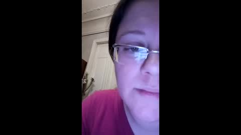 Snapshot of webgirl2 chatting on March 7, 5:38 pm Marina online show from March 7, 5:38 pm