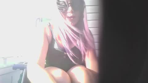 Snapshot of wendiddy84 chatting on October 6, 8:57 pm wendiddy84 online show from October 6, 8:57 pm