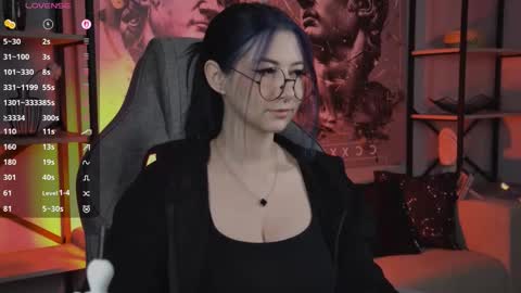 little girl who is always rightLisa online show from November 8, 2:38 am