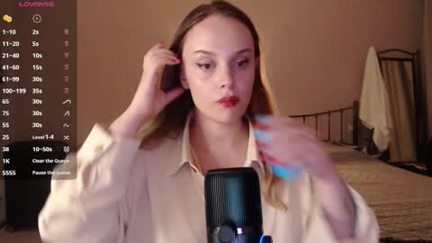 Lana online show from September 15, 6:48 pm