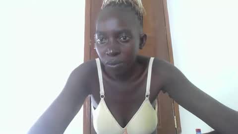 wet_pussy2025 online show from November 13, 7:02 pm