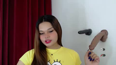 wet_velvet_xo online show from February 13, 6:37 am