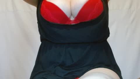 Snapshot of wetkristyhorny chatting on September 21, 5:44 pm Kristina online show from September 21, 5:44 pm