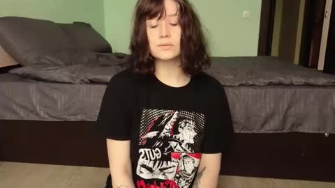 Marrie online show from February 11, 8:37 am