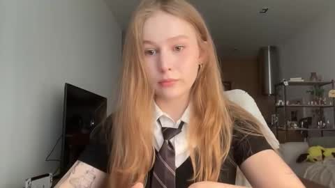 Alisa online show from October 17, 7:44 am