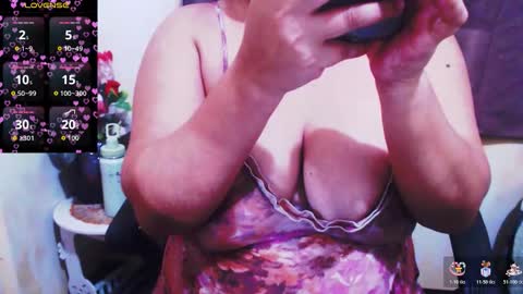 wildhotasianx online show from November 23, 1:46 pm