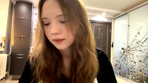 Olivia online show from March 1, 3:12 pm