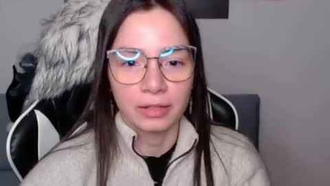 Alex online show from December 16, 2:39 am