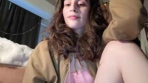 Stia online show from February 6, 12:52 pm