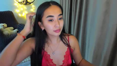 dudetta Kim online show from December 22, 1:25 pm