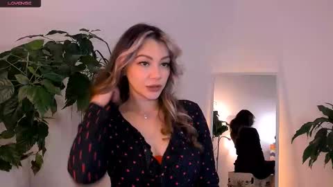 Snapshot of worldsbaby chatting on September 17, 7:06 am worldsbaby online show from September 17, 7:06 am