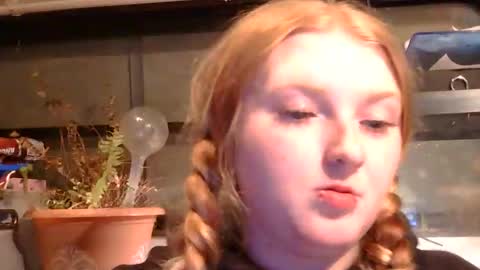 x2kayx2 online show from February 2, 2:21 am