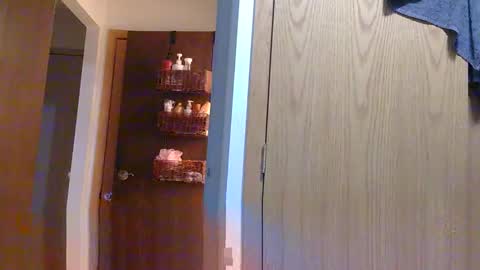 x2kayx2 online show from March 3, 6:25 pm