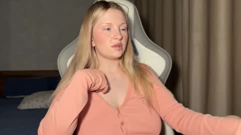 eva online show from November 30, 6:12 pm