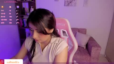 Allison online show from November 12, 9:24 pm