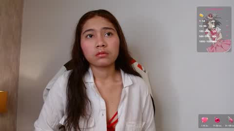 aurora  online show from December 16, 3:23 am