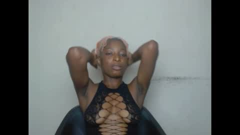 xcreamypussy online show from December 8, 8:20 am